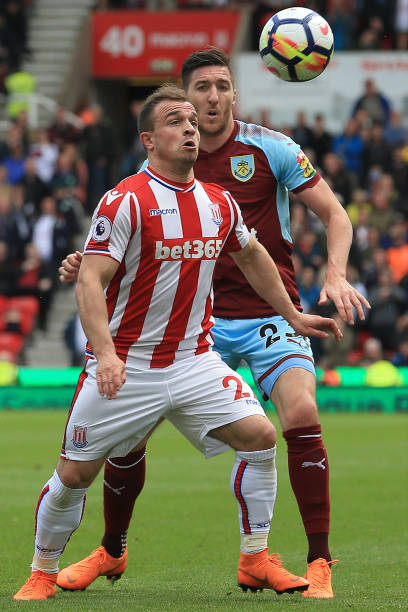 和分析人士 和分析人士