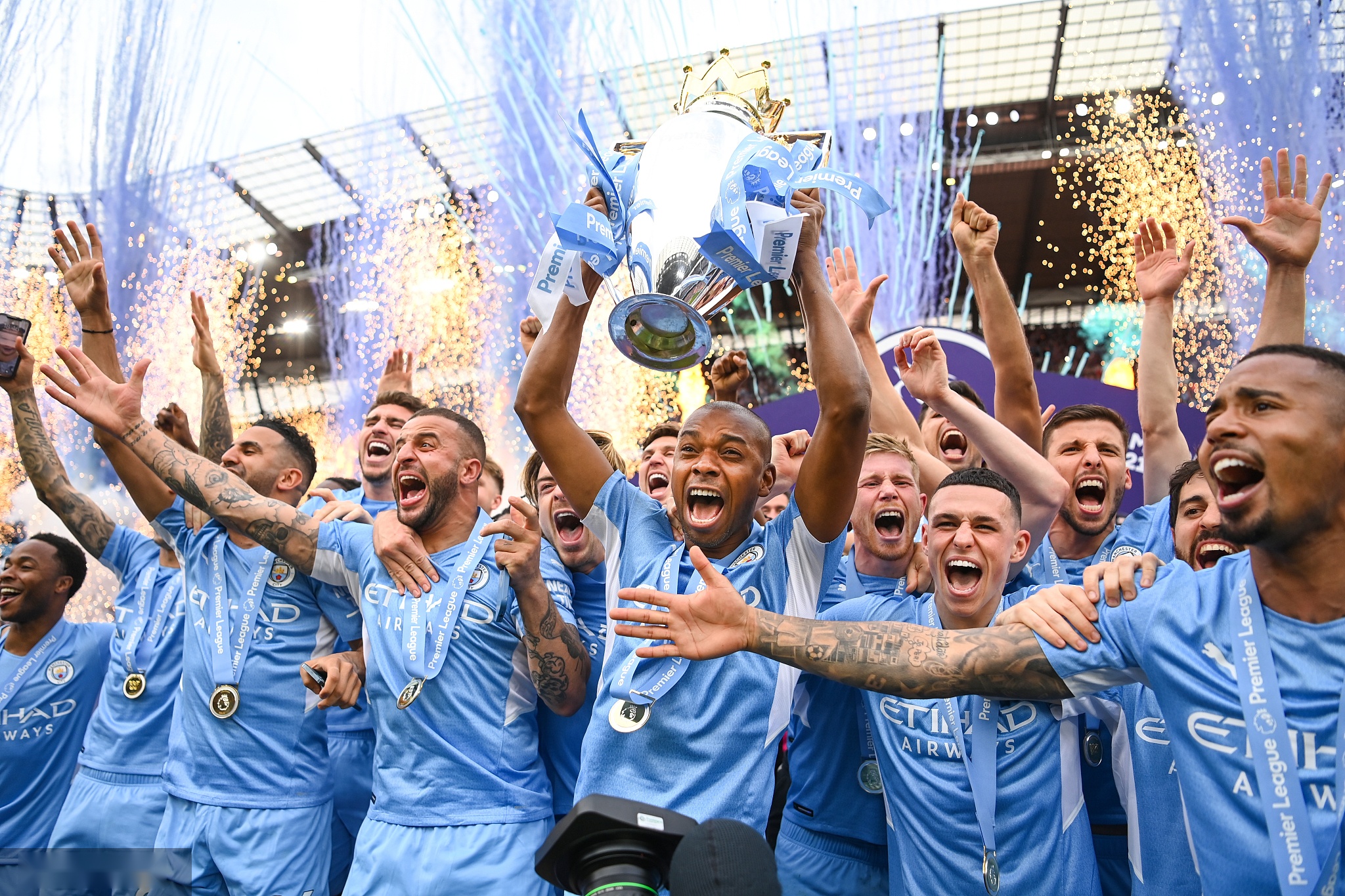 色表现并非 色表现并非