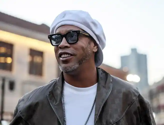 认为他已经 认为他已经